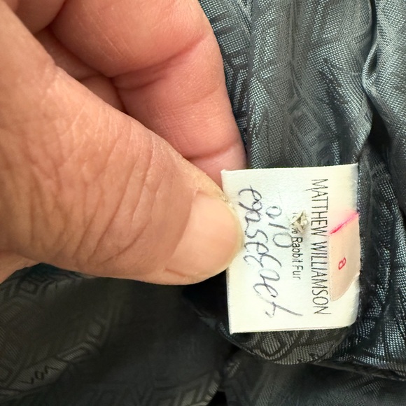 MATTHEW WILLIAMSON FUR CROPPED COAT. Size 8! GREAT CONDITION ! - Picture 7 of 7